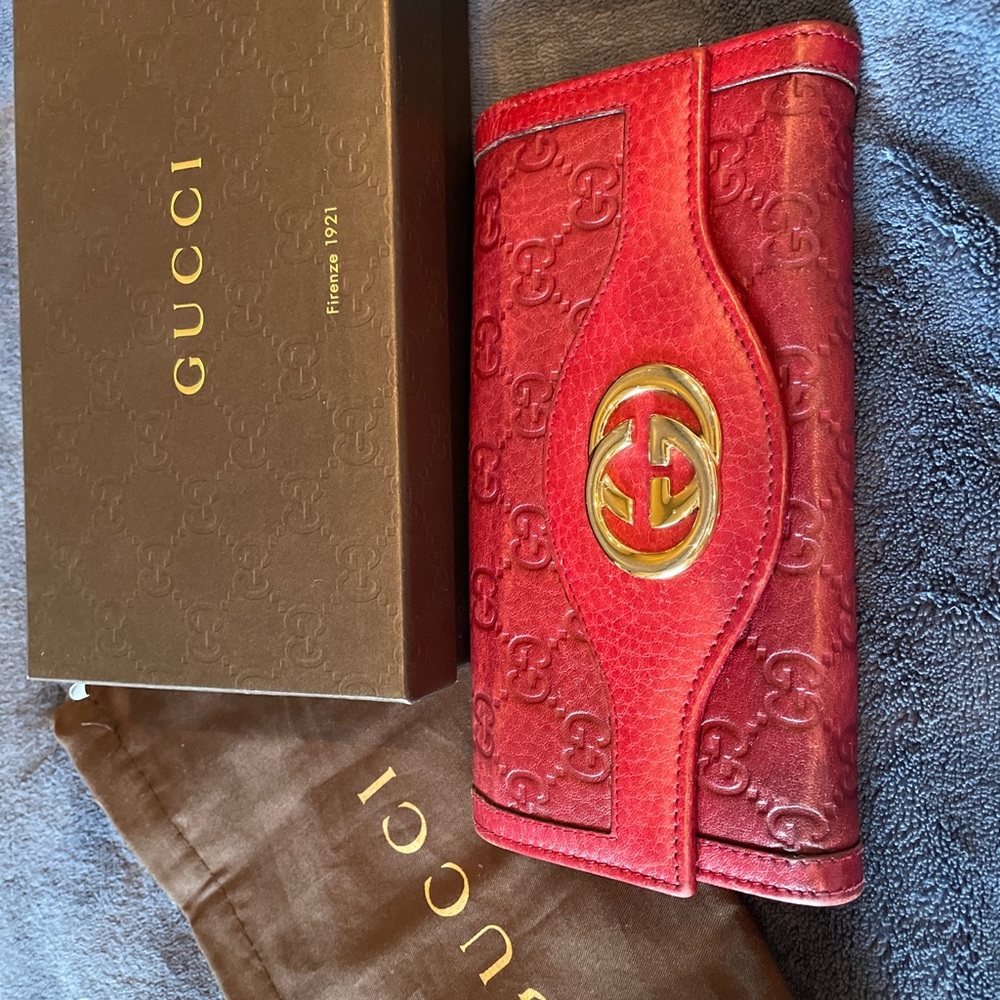 Gucci Suki wallet red